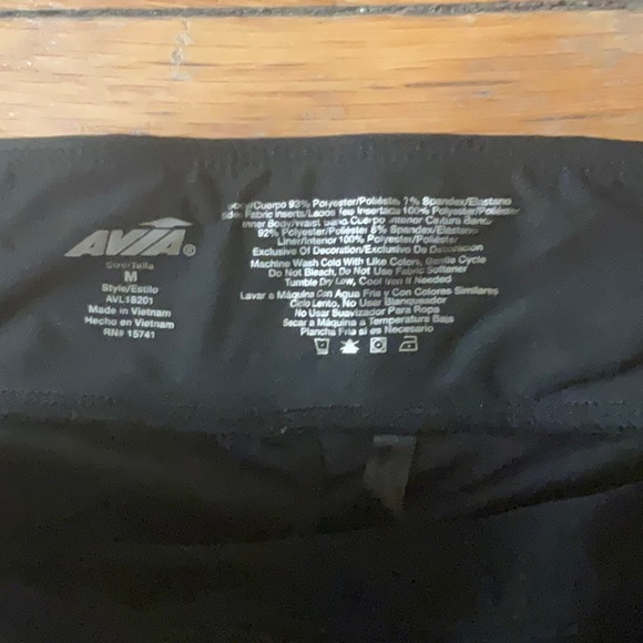 Avia Workout Womens Shorts Size M - Picture 3 of 3